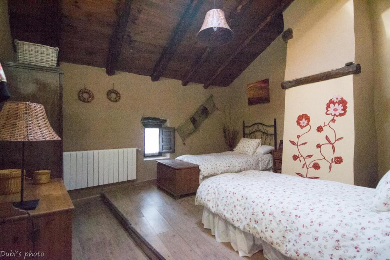 La Casita de Leire Tamajon Exterior foto